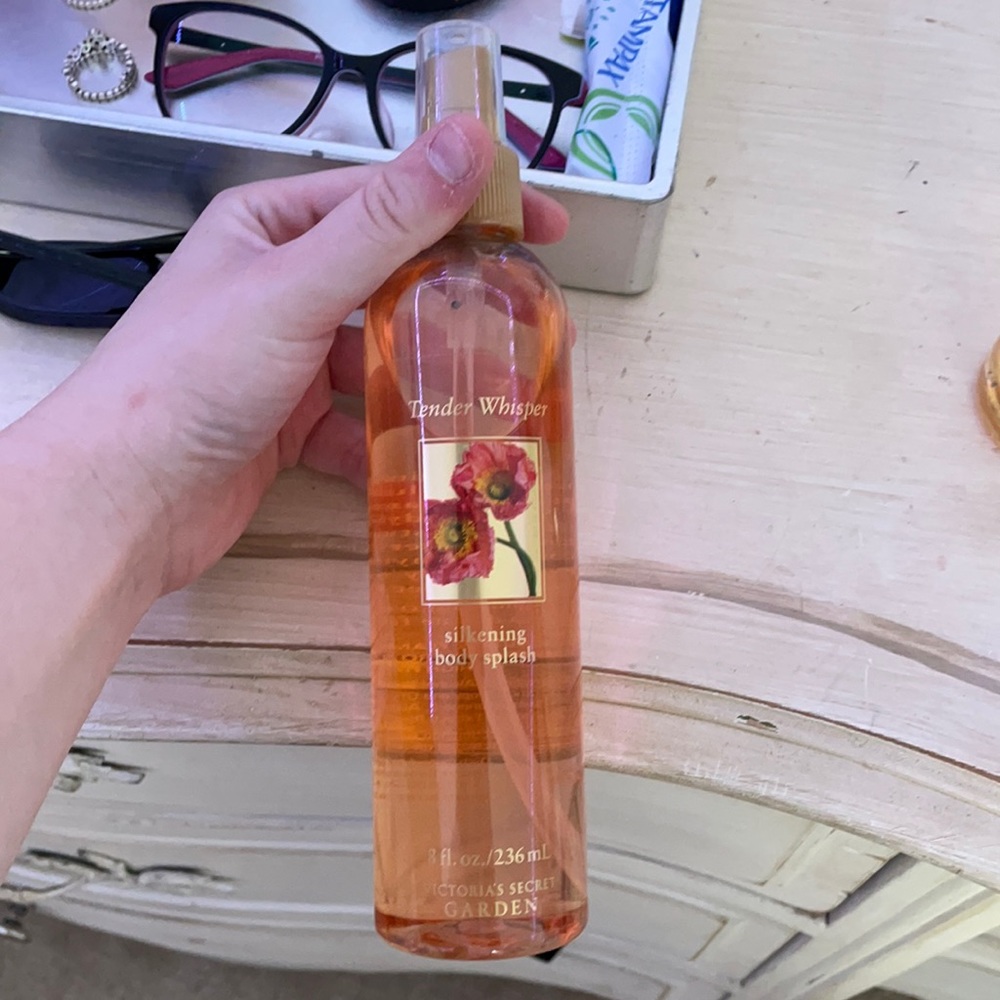 Two body sprays